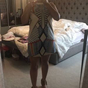 Size M dress